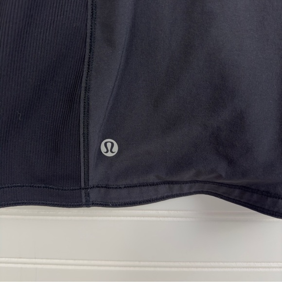 Lululemon Slim Fit Round Trip Rouched Full Zip Black Sweat-Wicking Track Jacket - Picture 11 of 13
